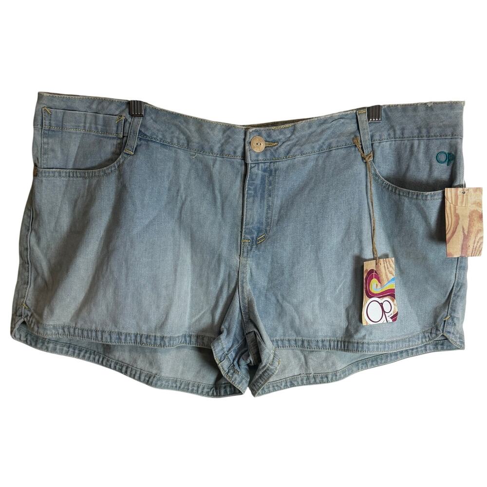OP Ocean Pacific Denim Shorts Womens Size 19 Light Wash Stretch Casual
